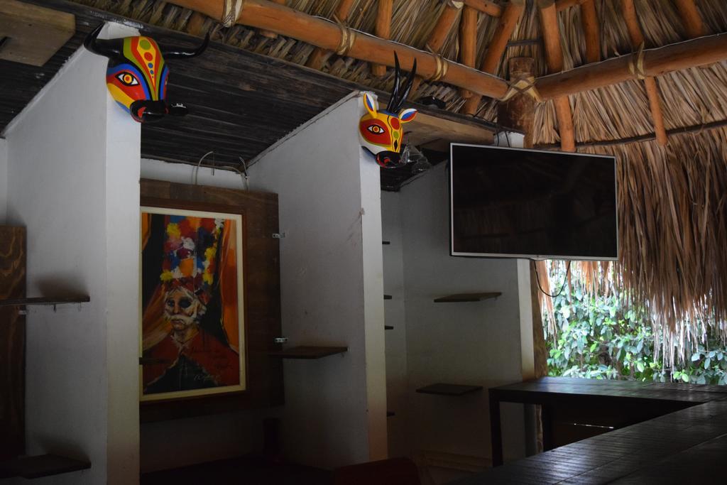 Palomino Breeze Hostal Exterior foto